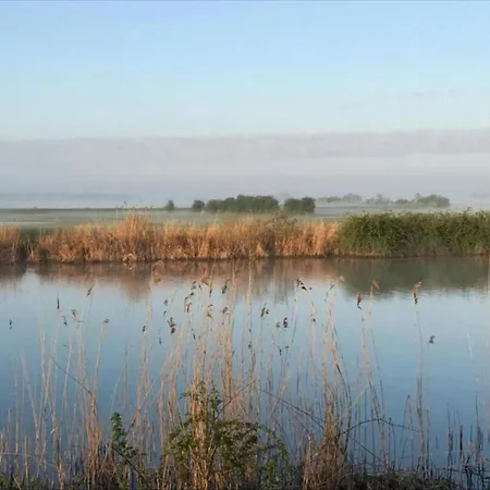 By Water Near Rotterdam And Zeeland Prázdninový dům *