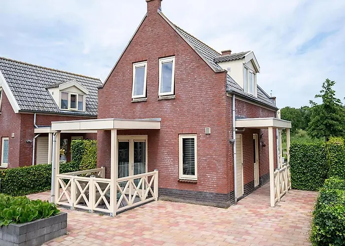 Vakantiehuis By Water Near Rotterdam And Zeeland Simonshaven