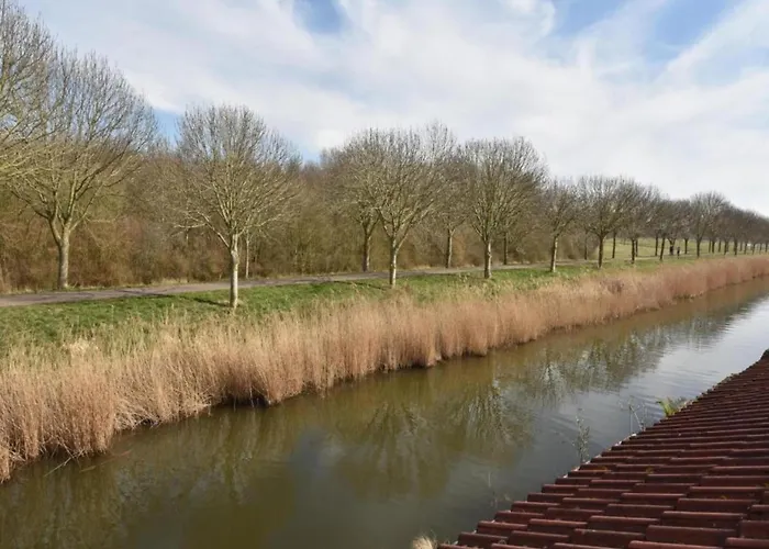 Vakantiehuis By Water Near Rotterdam And Zeeland